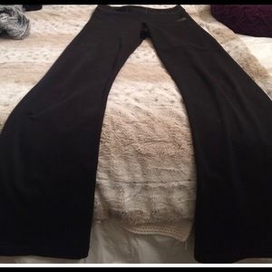 Black north face pants!